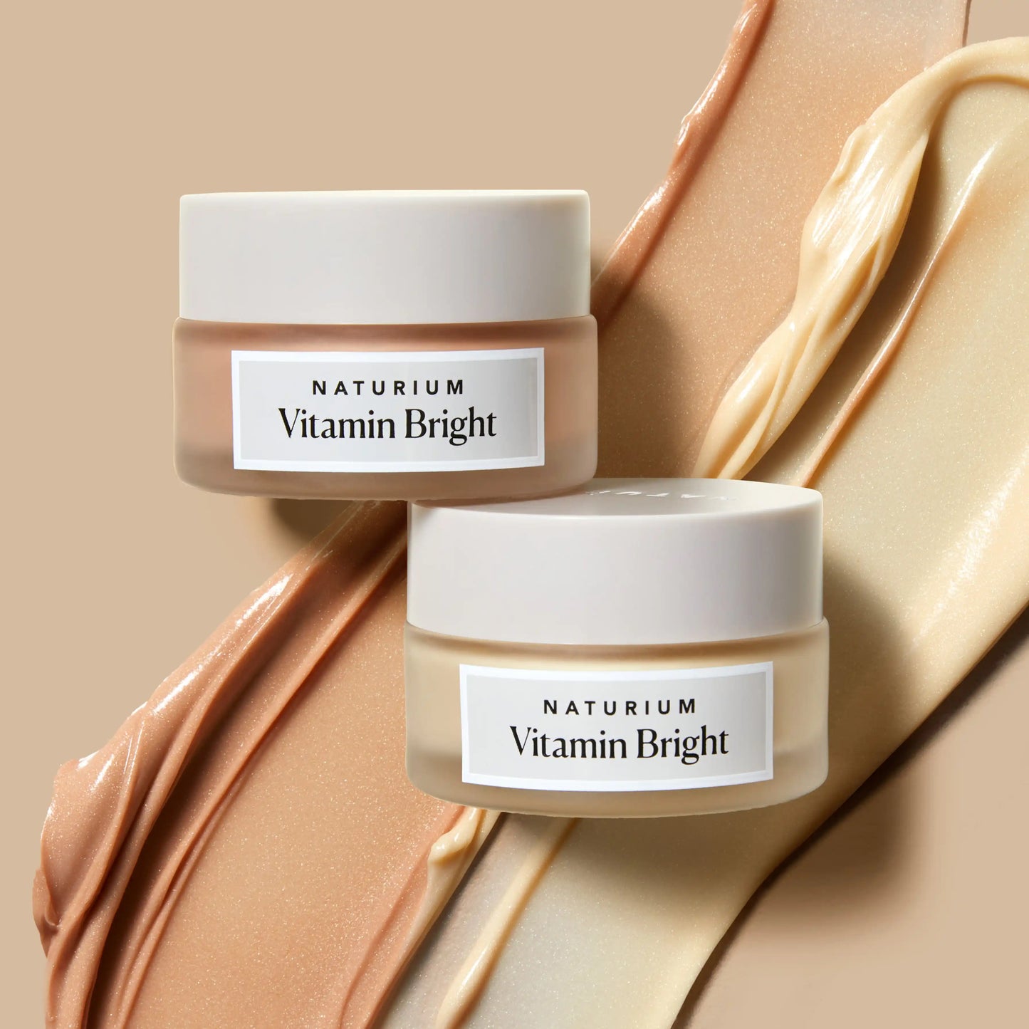 vitamin-bright-illuminating-eye-cream-l6 HR-vitaminbright_5215_revised_crop_358f212b-4c02-447b-a020-3fcecfbd39c5.webp