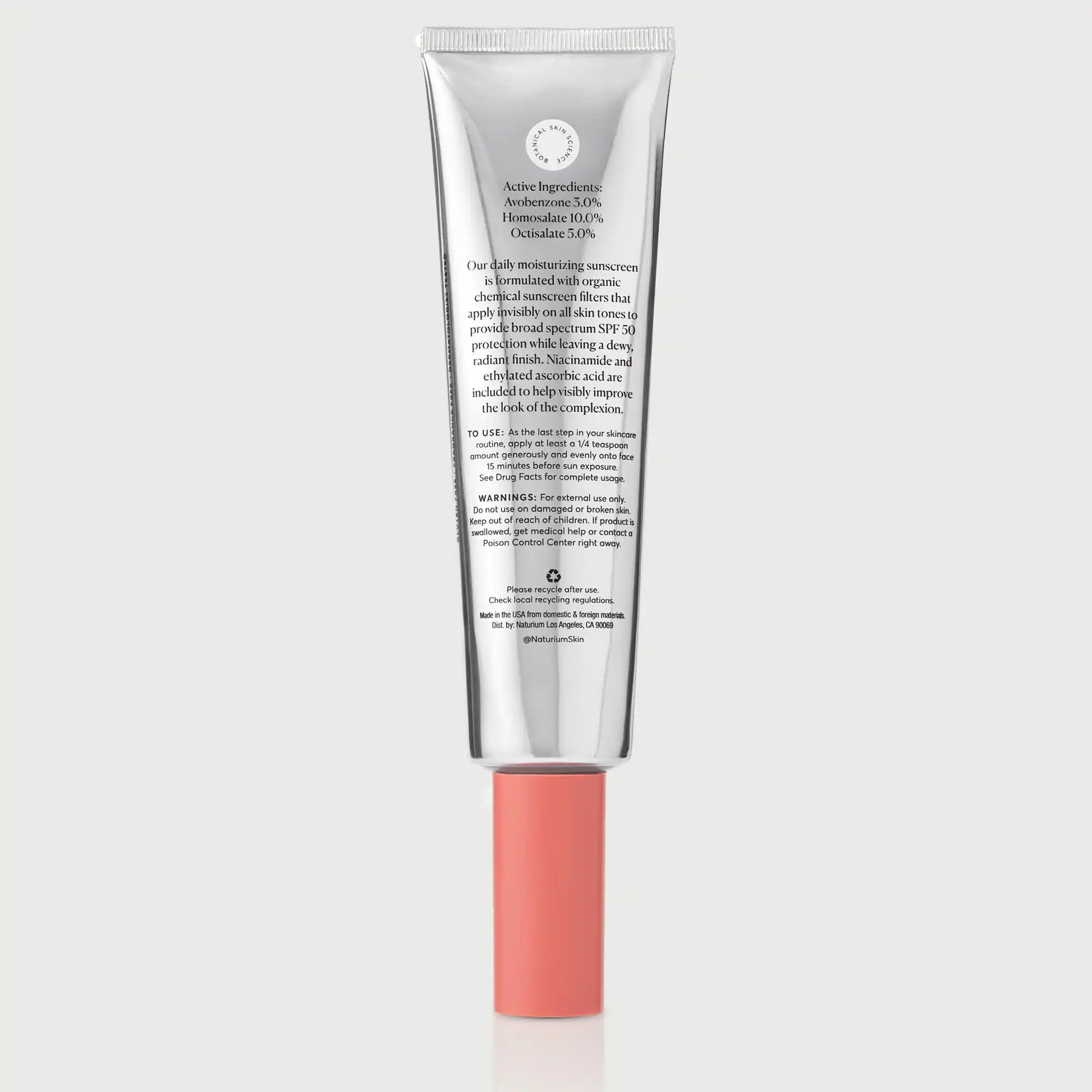 dew-glow-moisturizer-spf-50-jumbo-k3 NATR_Dew_Glow_Jumbo_Back_CapOn_bonebkgd.webp