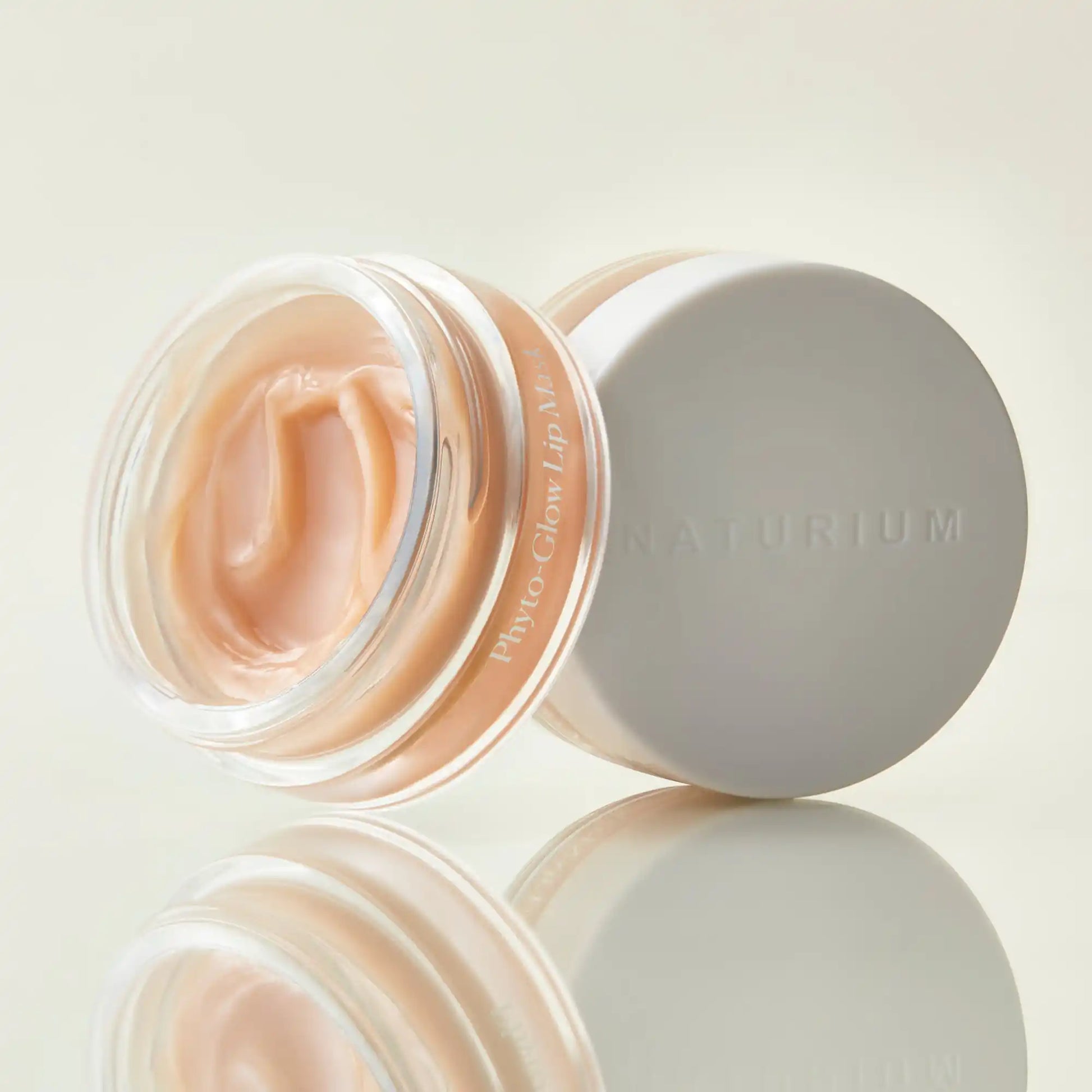 phyto-glow-lip-mask-e9 phyto-lipmask_0607-crop.webp