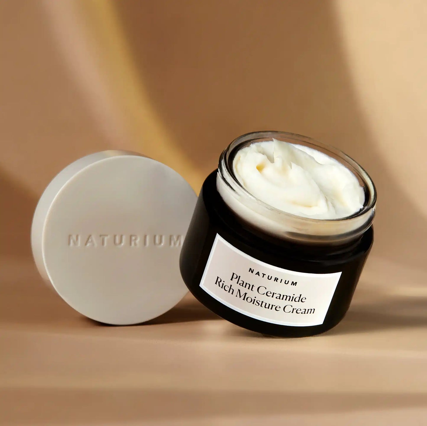 plant-ceramide-rich-moisture-cream-w0 plantceramide_0154-crop_1.webp